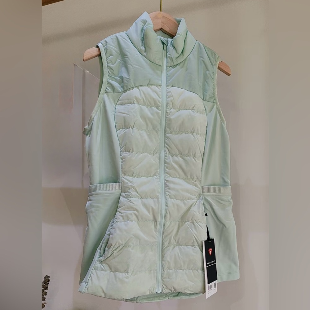 lululemon Down for It All Vest size 6
